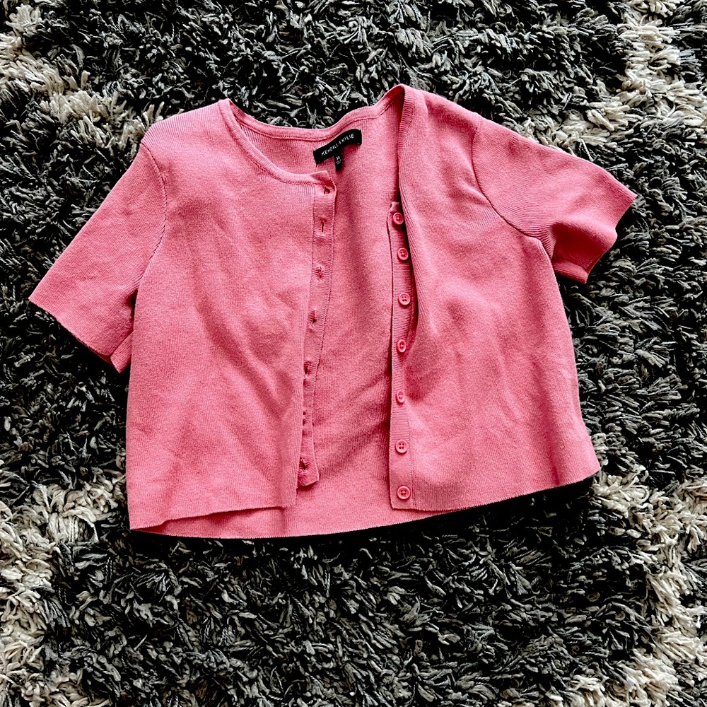 Kendal+Kylie pink button down cropped shirt! So cute by itself or over others!